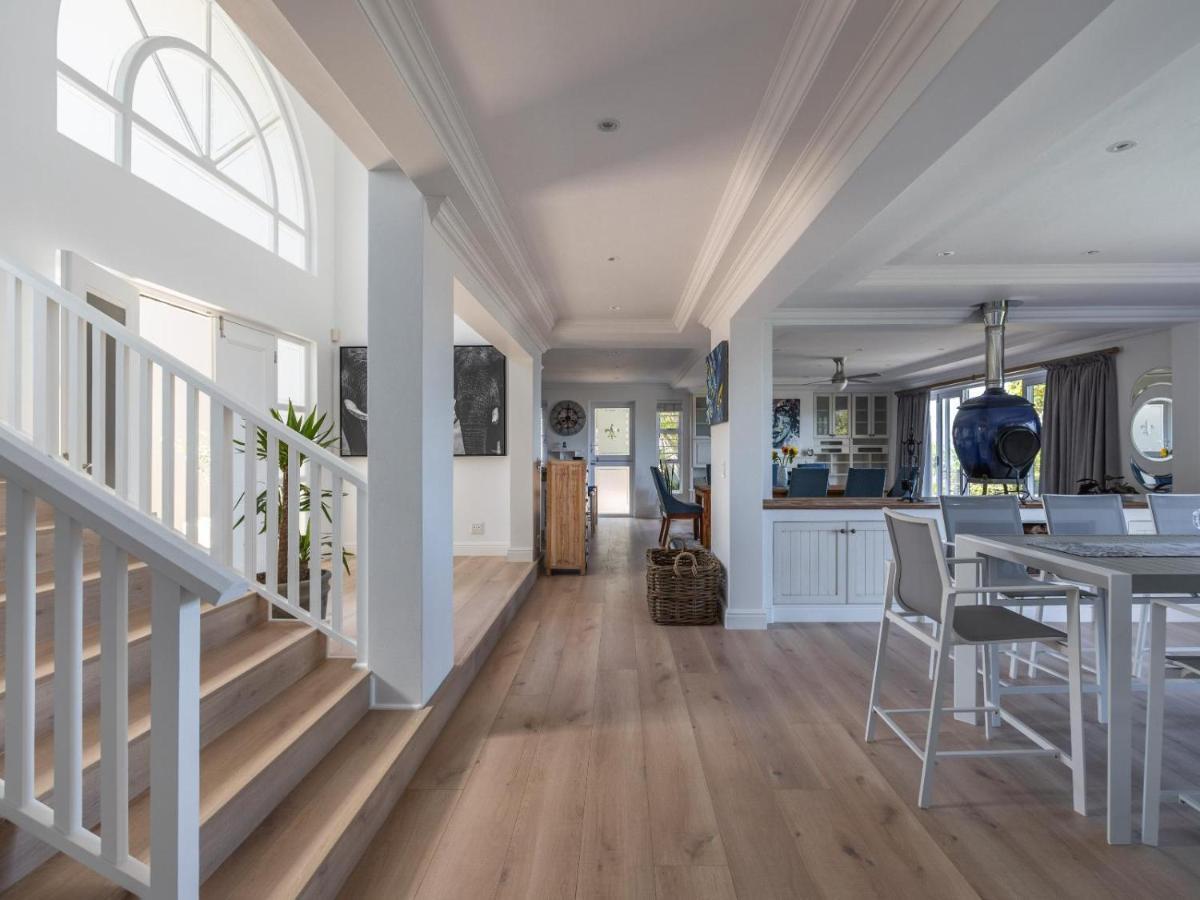 Luna Blue Off-Grid Guesthouse プレッテンバーグ・ベイ エクステリア 写真