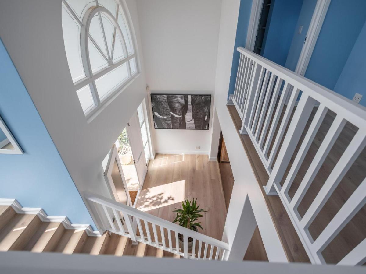 Luna Blue Off-Grid Guesthouse プレッテンバーグ・ベイ エクステリア 写真